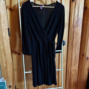 EUC Alya Black Long-Sleeve Faux Wrap Midi Dress Brushed Lightweight
